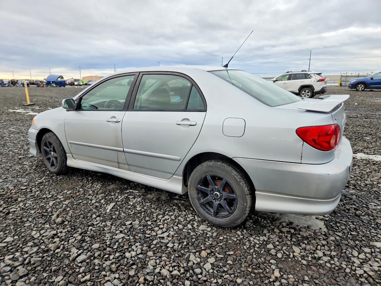 2007 TOYOTA COROLLA CE photo 2