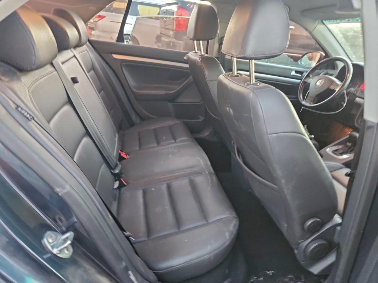 2006 VOLKSWAGEN JETTA TDI photo 10