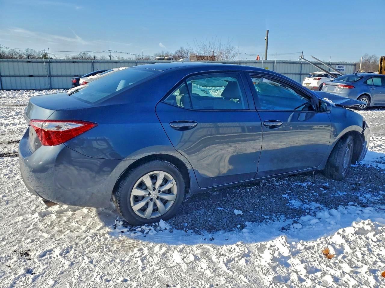2016 TOYOTA COROLLA L photo 9