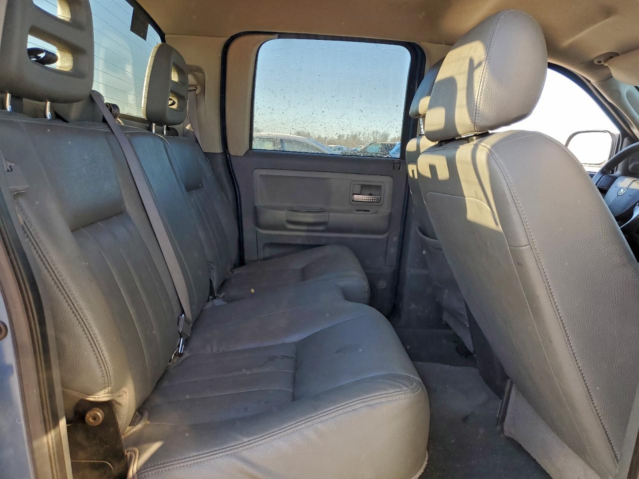2005 DODGE DAKOTA QUAD LARAMIE photo 19