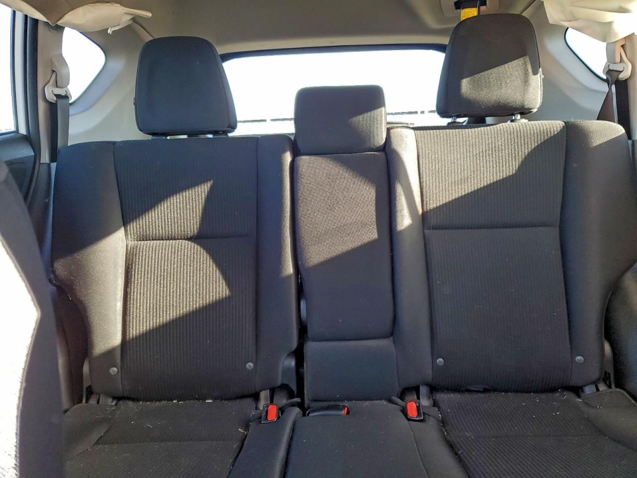 2016 TOYOTA RAV4 LE photo 28