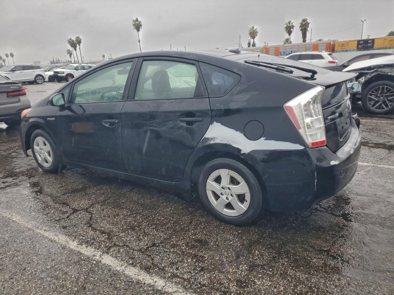 2010 TOYOTA PRIUS photo 5