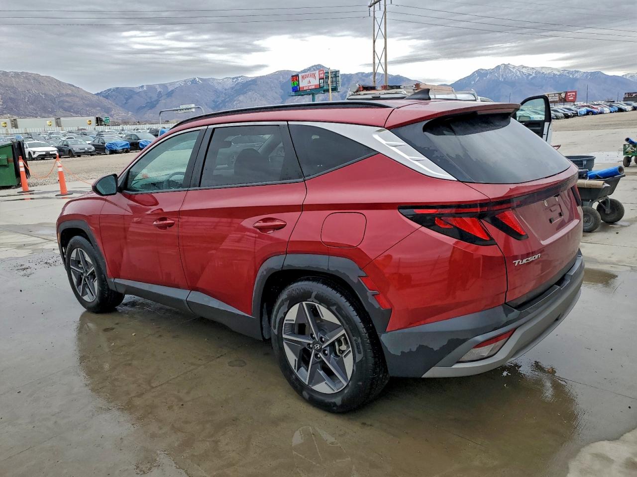 2025 HYUNDAI TUCSON SEL photo 5
