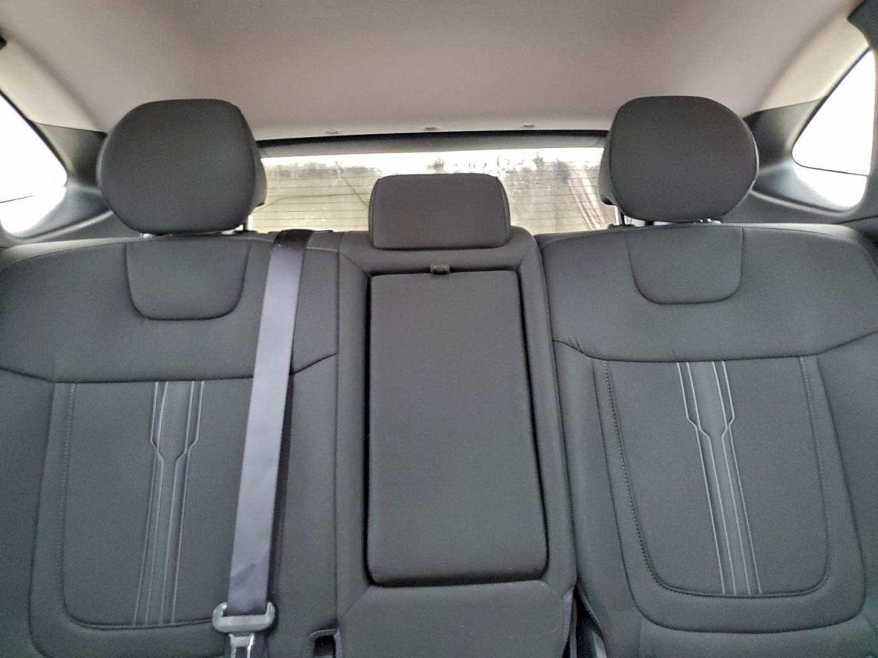 2025 HYUNDAI TUCSON SEL photo 37