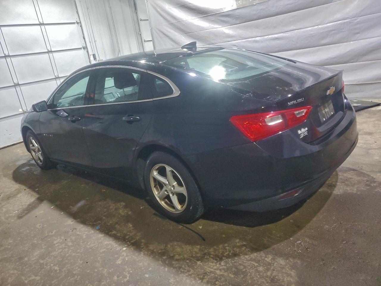 2018 CHEVROLET MALIBU LS photo 2