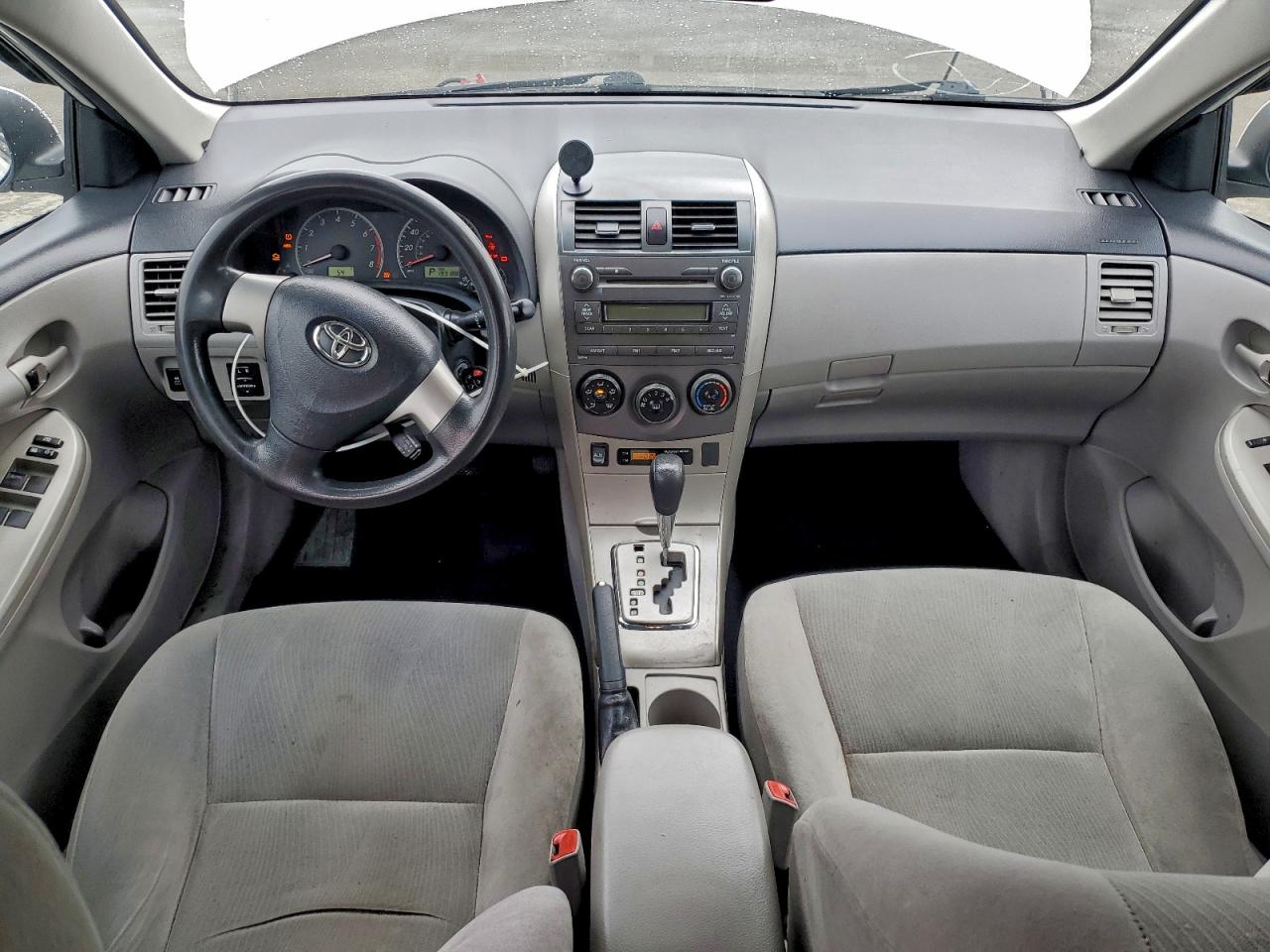2011 TOYOTA COROLLA BASE photo 8
