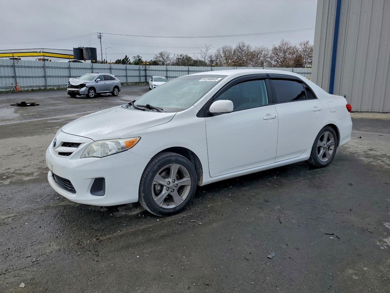 2011 TOYOTA COROLLA