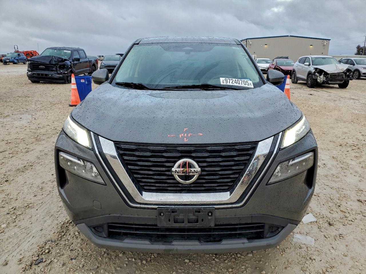 2021 NISSAN ROGUE SV photo 5