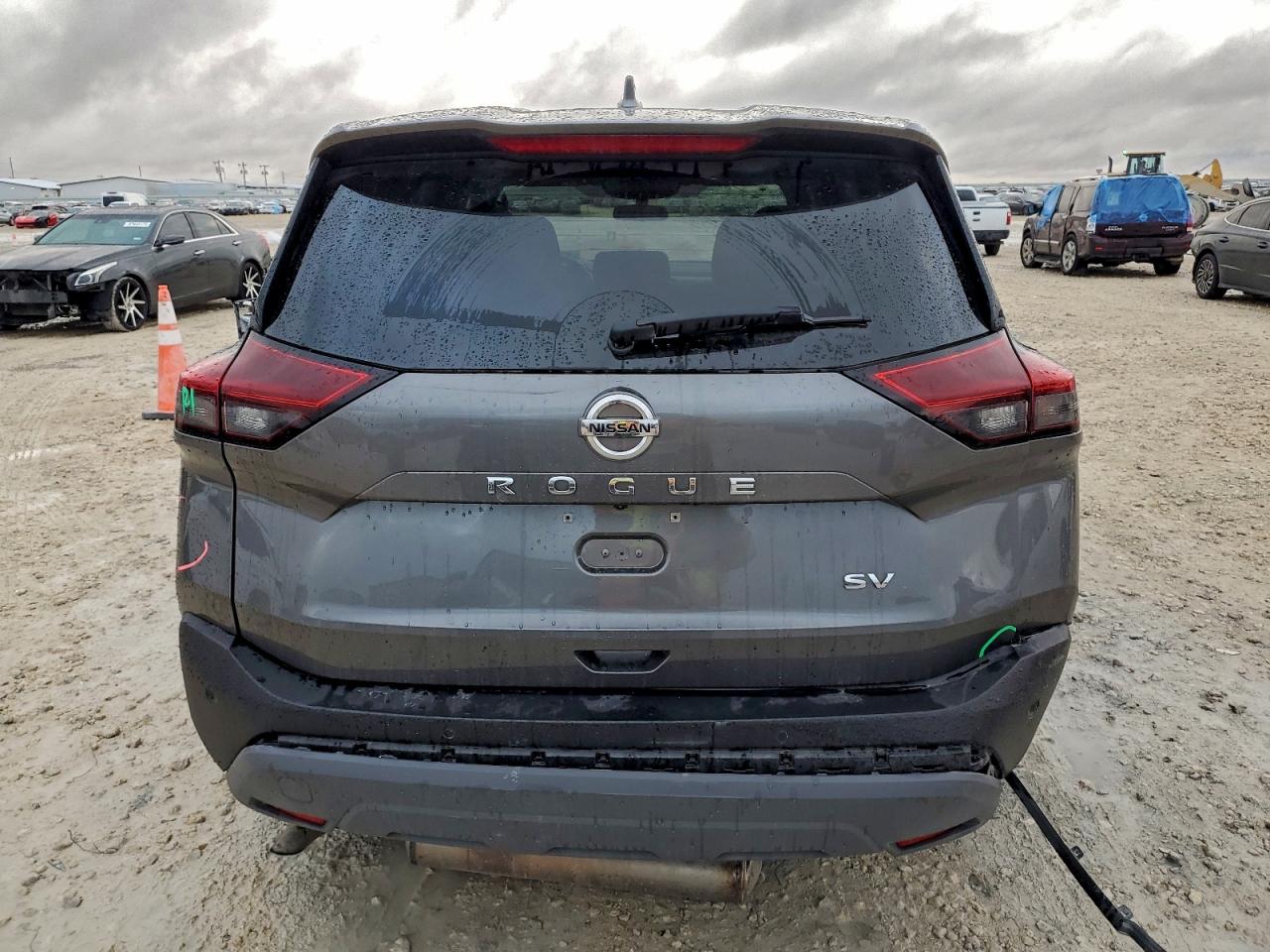 2021 NISSAN ROGUE SV photo 6