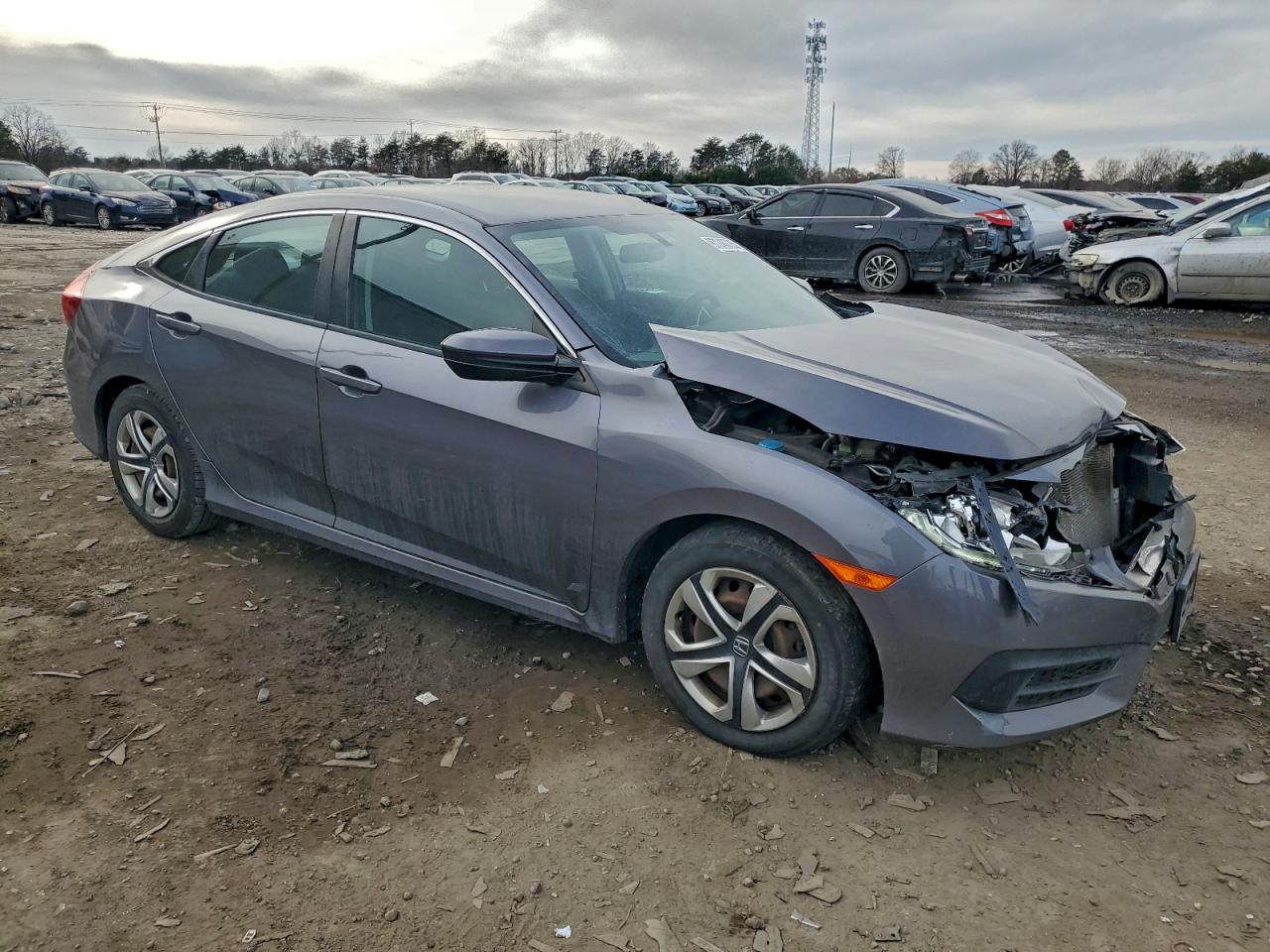 2016 HONDA CIVIC LX photo 4