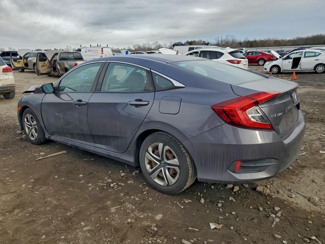 2016 HONDA CIVIC LX photo 2