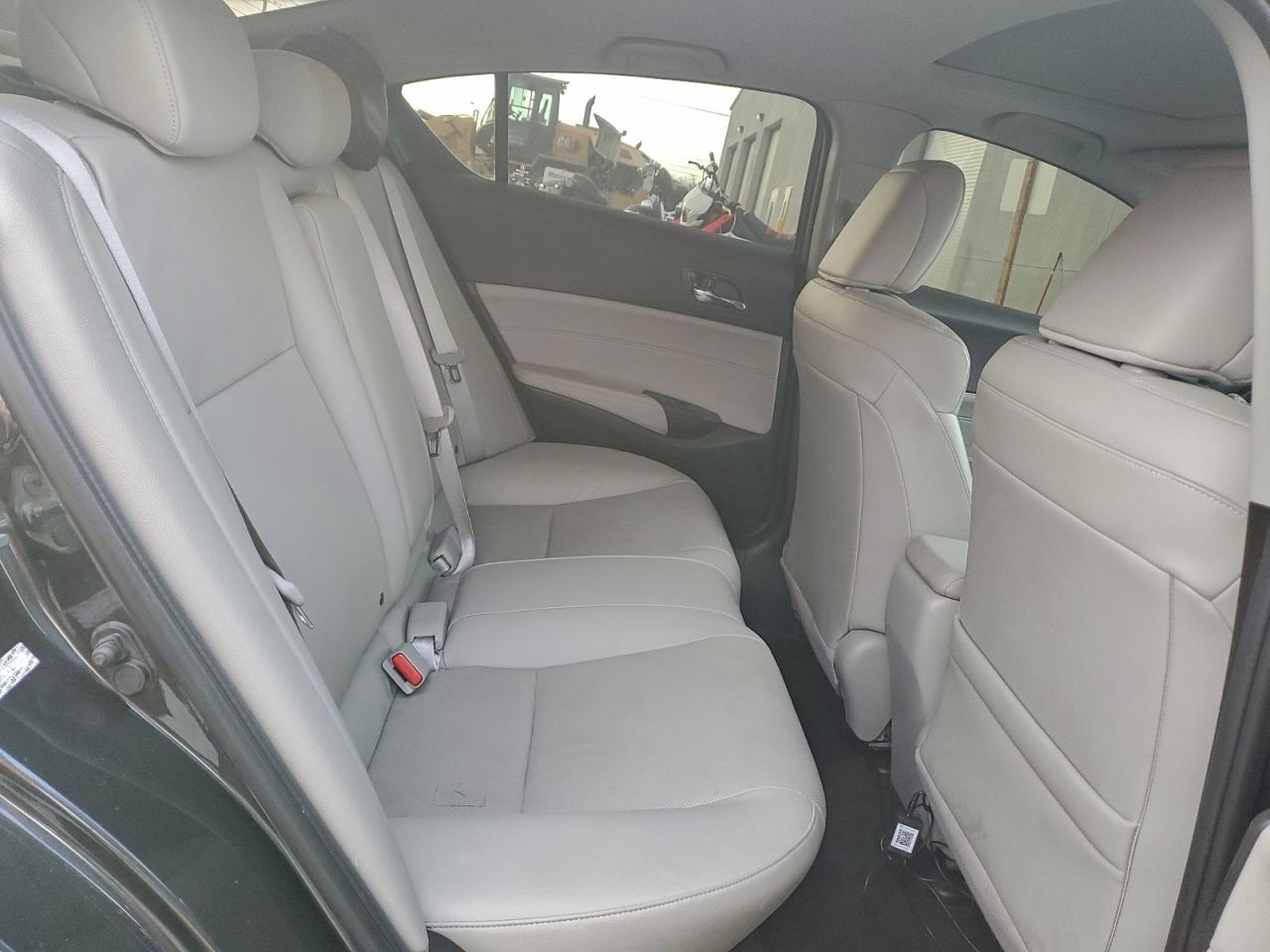 2016 ACURA ILX PREMIUM photo 10