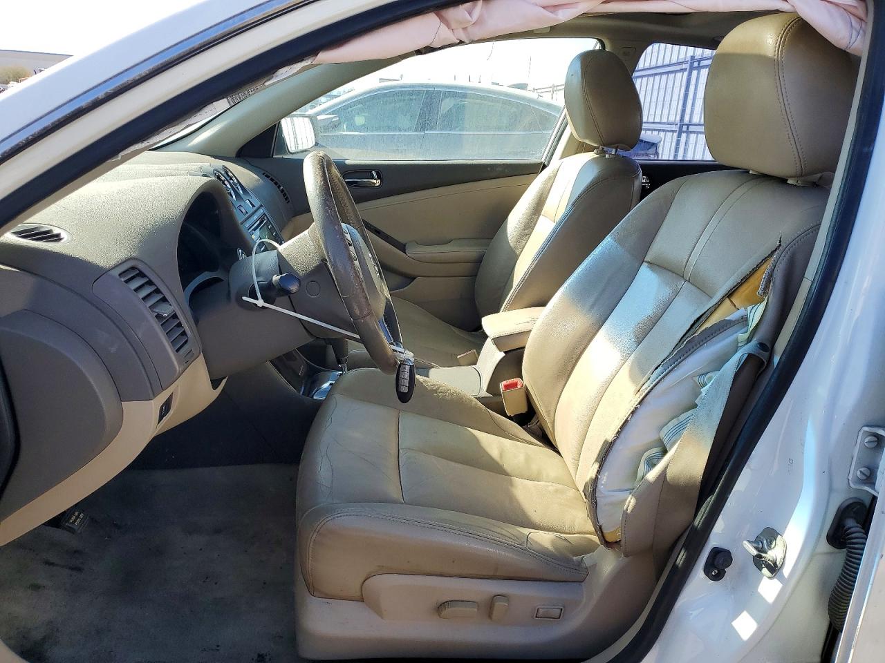 2012 NISSAN ALTIMA BASE photo 7