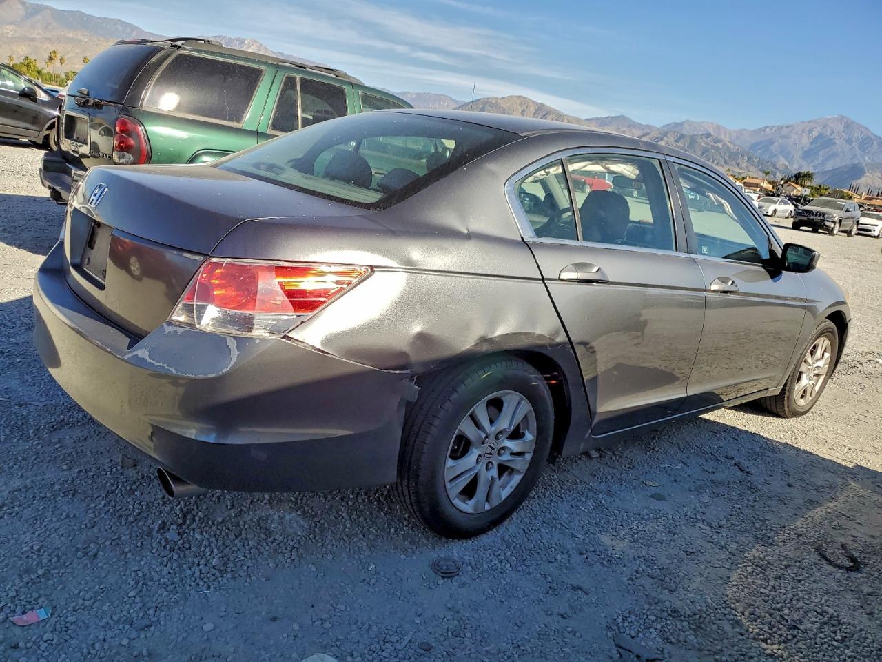 2010 HONDA ACCORD LXP photo 3