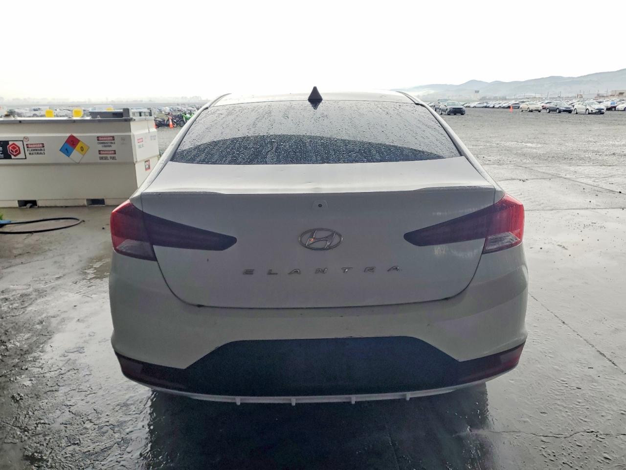2020 HYUNDAI ELANTRA SEL photo 16