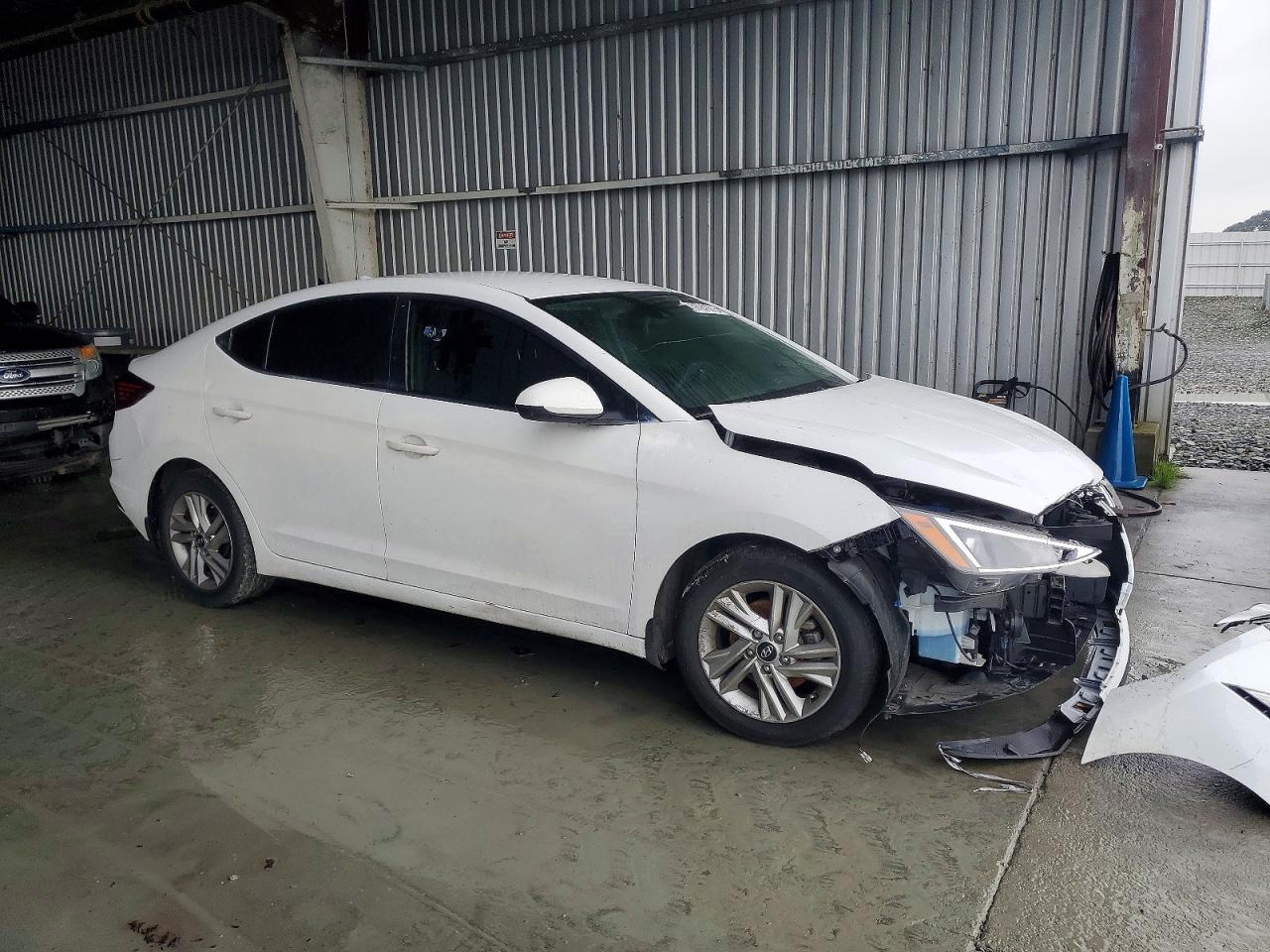2020 HYUNDAI ELANTRA SEL photo 10