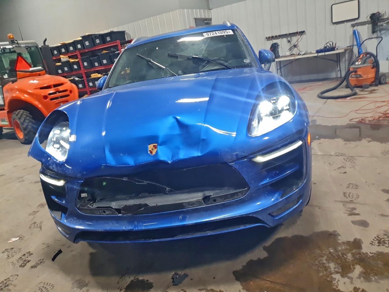2018 PORSCHE MACAN GTS photo 13