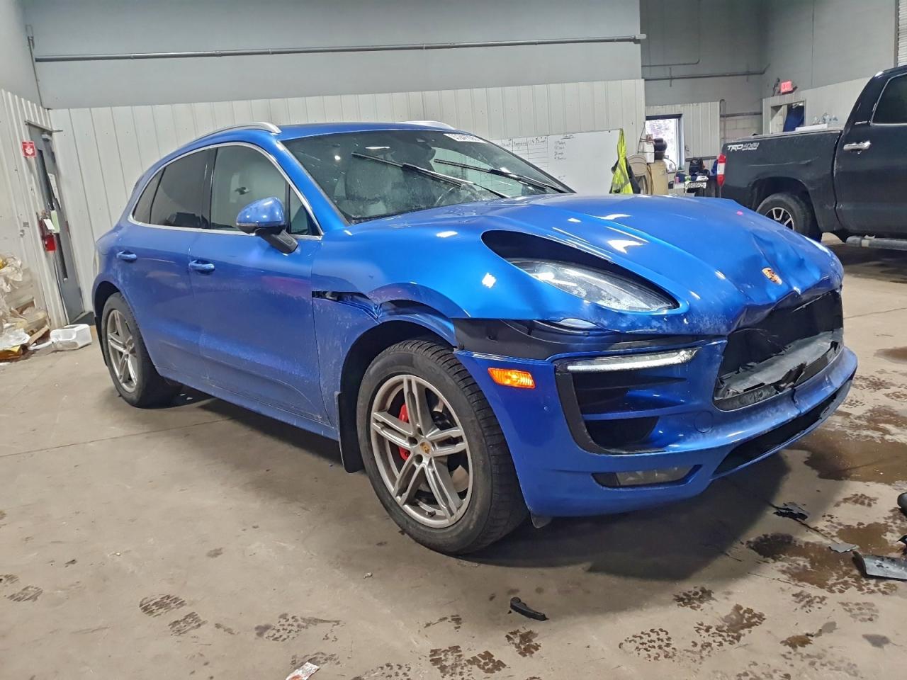 2018 PORSCHE MACAN GTS photo 10