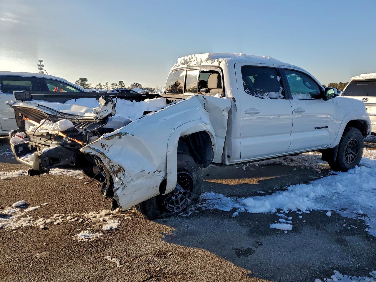 2017 TOYOTA TACOMA DOUBLE CAB photo 5