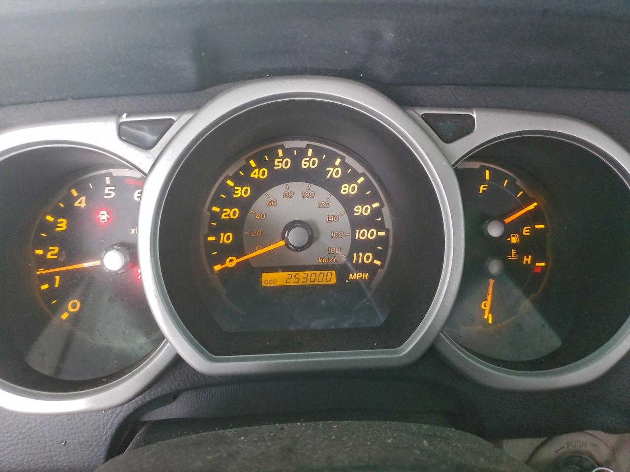 2005 TOYOTA 4RUNNER SR5 photo 9