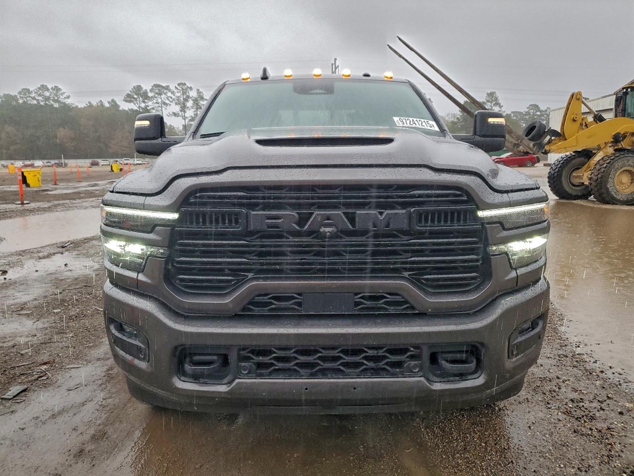 2025 RAM 2500 LARAMIE photo 5