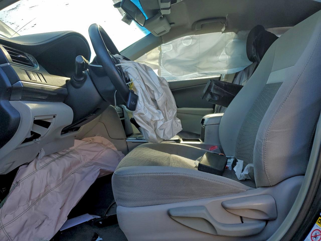 2013 TOYOTA CAMRY HYBRID photo 13