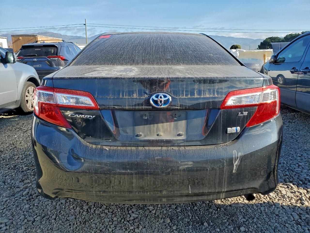 2013 TOYOTA CAMRY HYBRID photo 11