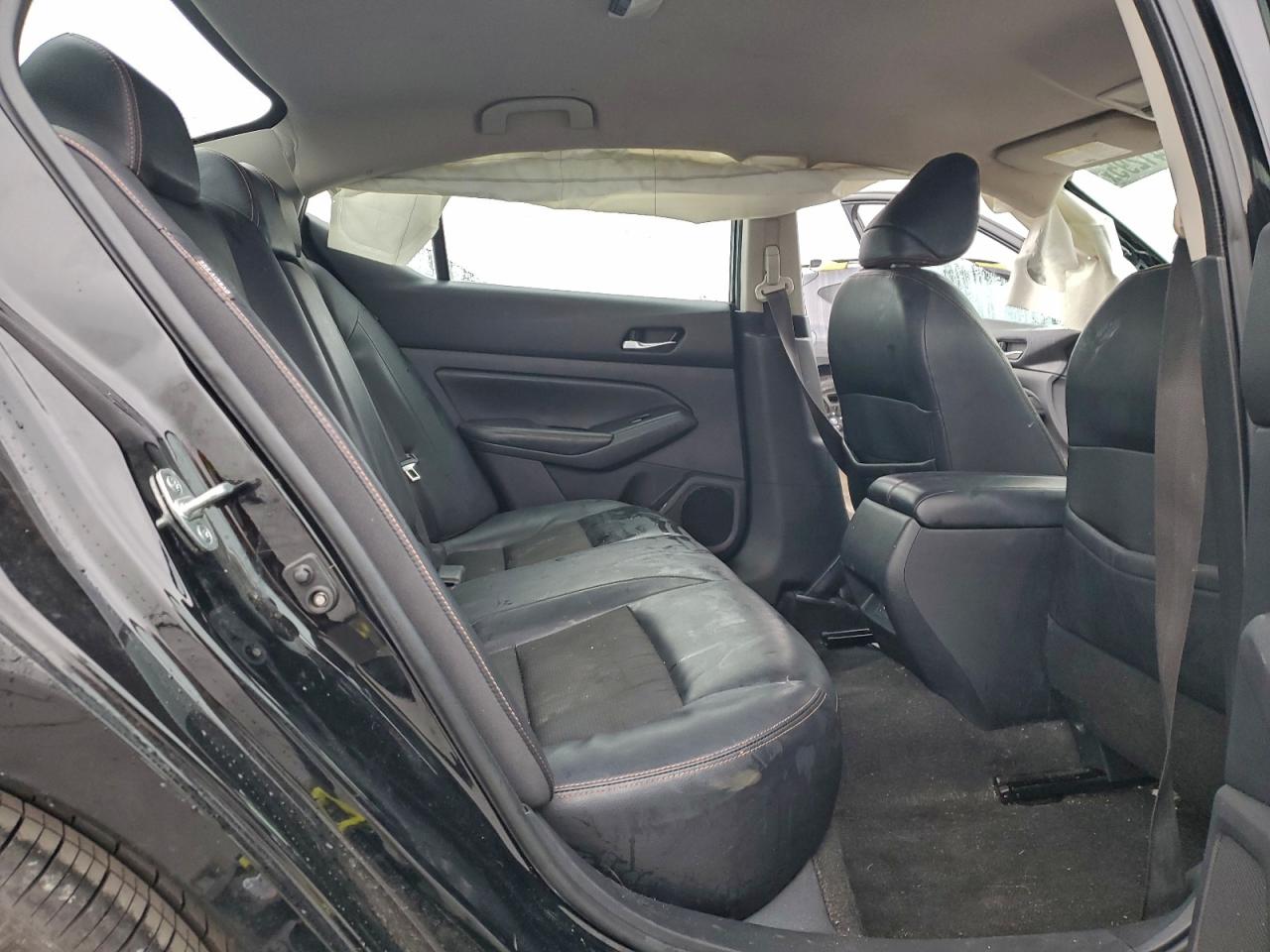 2019 NISSAN ALTIMA SR photo 10
