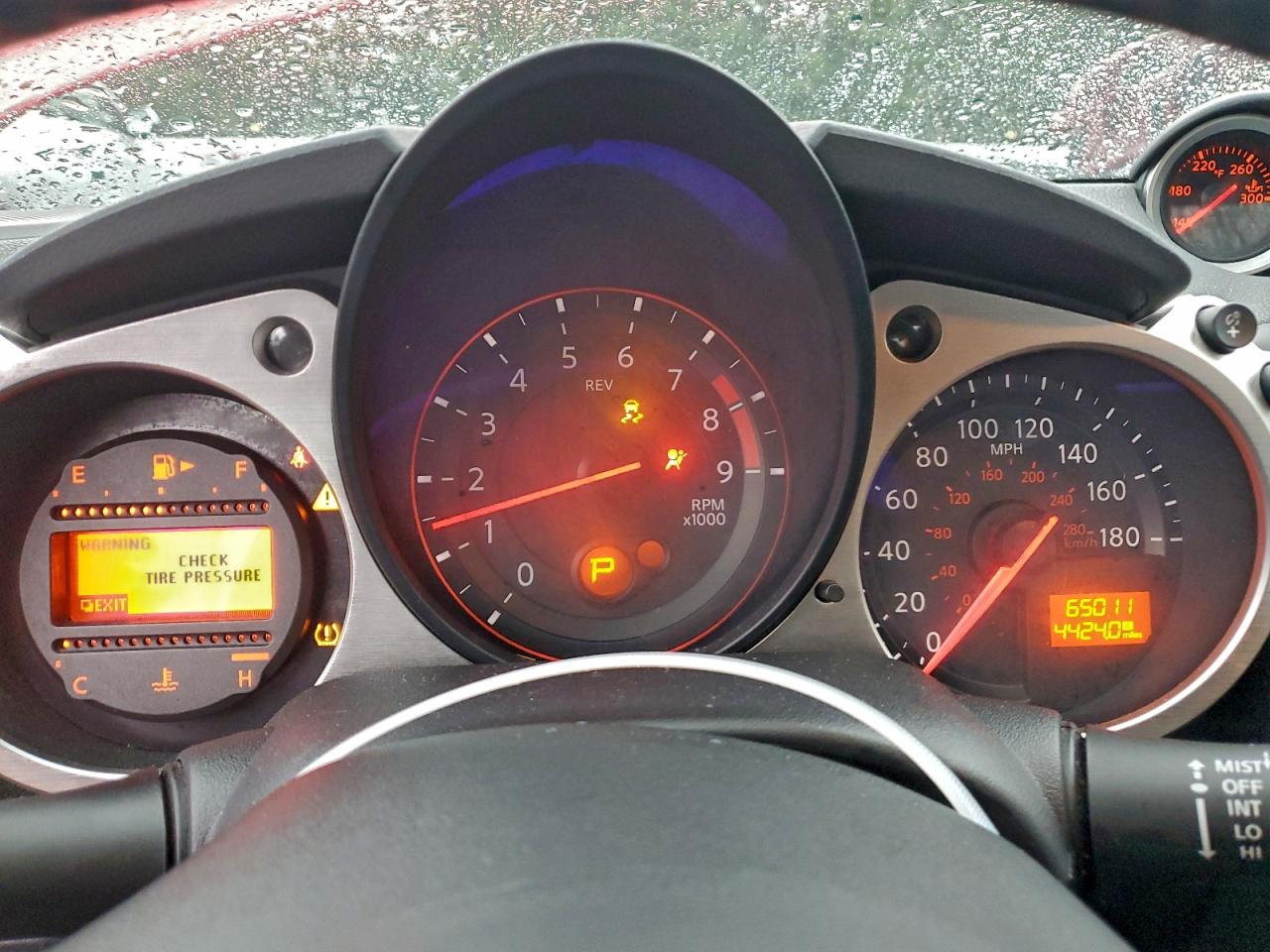 2017 NISSAN 370Z BASE photo 9