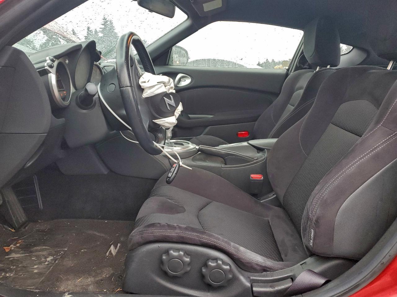 2017 NISSAN 370Z BASE photo 7