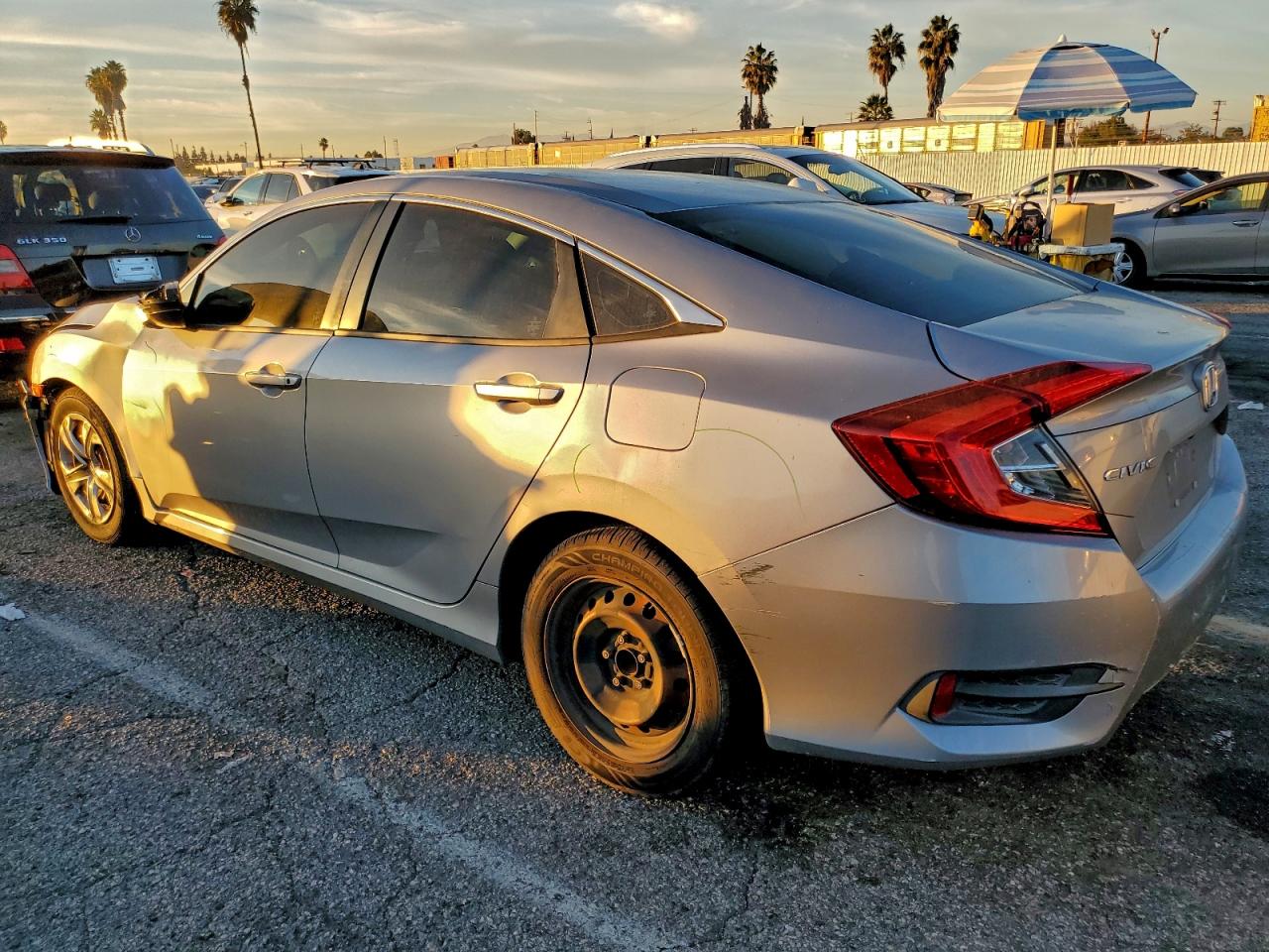 2016 HONDA CIVIC LX photo 3