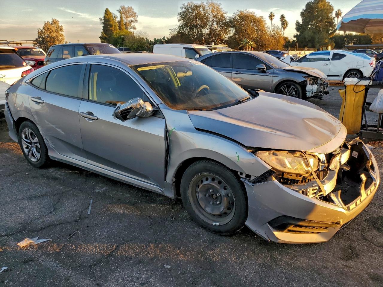 2016 HONDA CIVIC LX photo 7