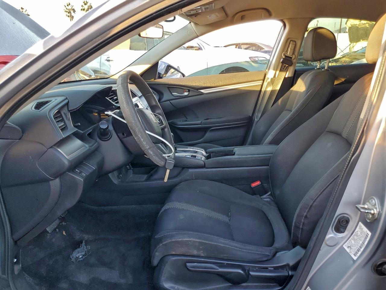 2016 HONDA CIVIC LX photo 13
