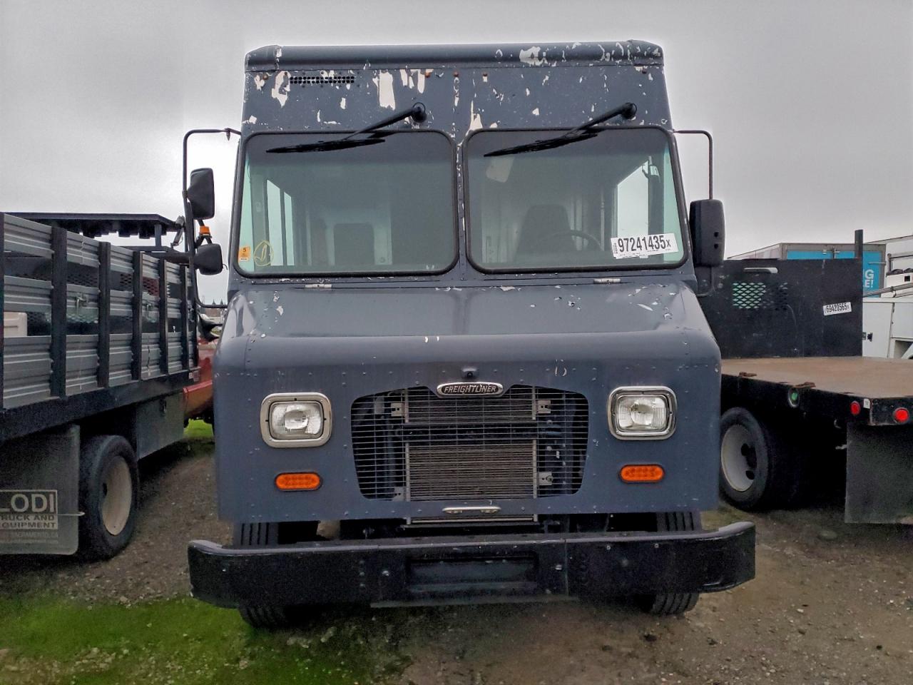 2020  CHASSIS M - DELIVERY VAN photo 9