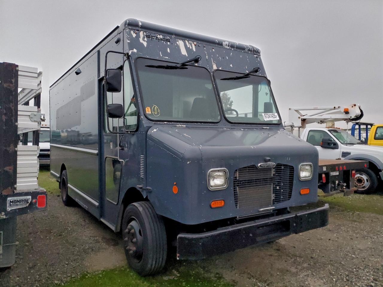 2020  CHASSIS M - DELIVERY VAN photo 7