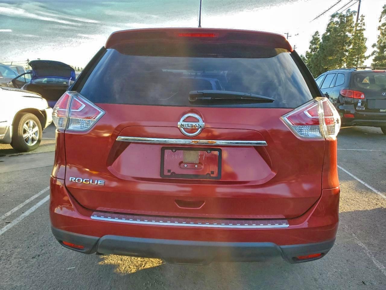 2016 NISSAN ROGUE S photo 11