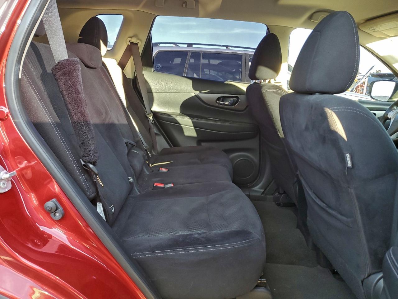 2016 NISSAN ROGUE S photo 19