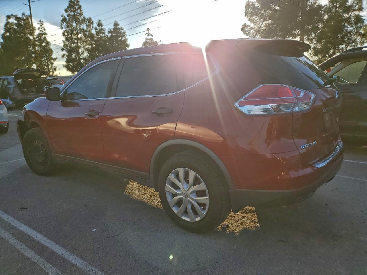 2016 NISSAN ROGUE S photo 3