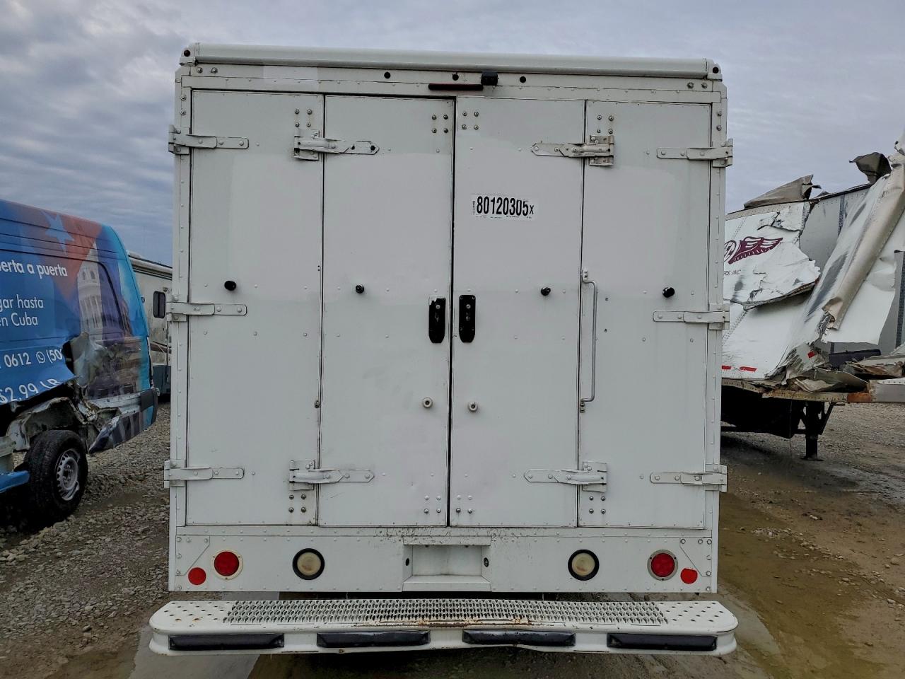 2013 FORD F59 - DELIVERY VAN photo 36