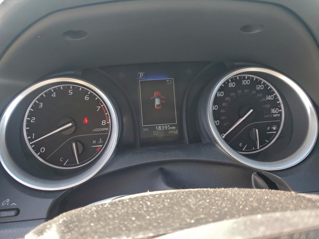 2024 TOYOTA CAMRY LE photo 25