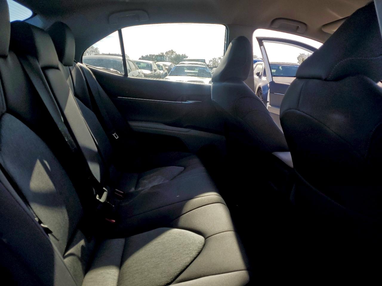 2024 TOYOTA CAMRY LE photo 28