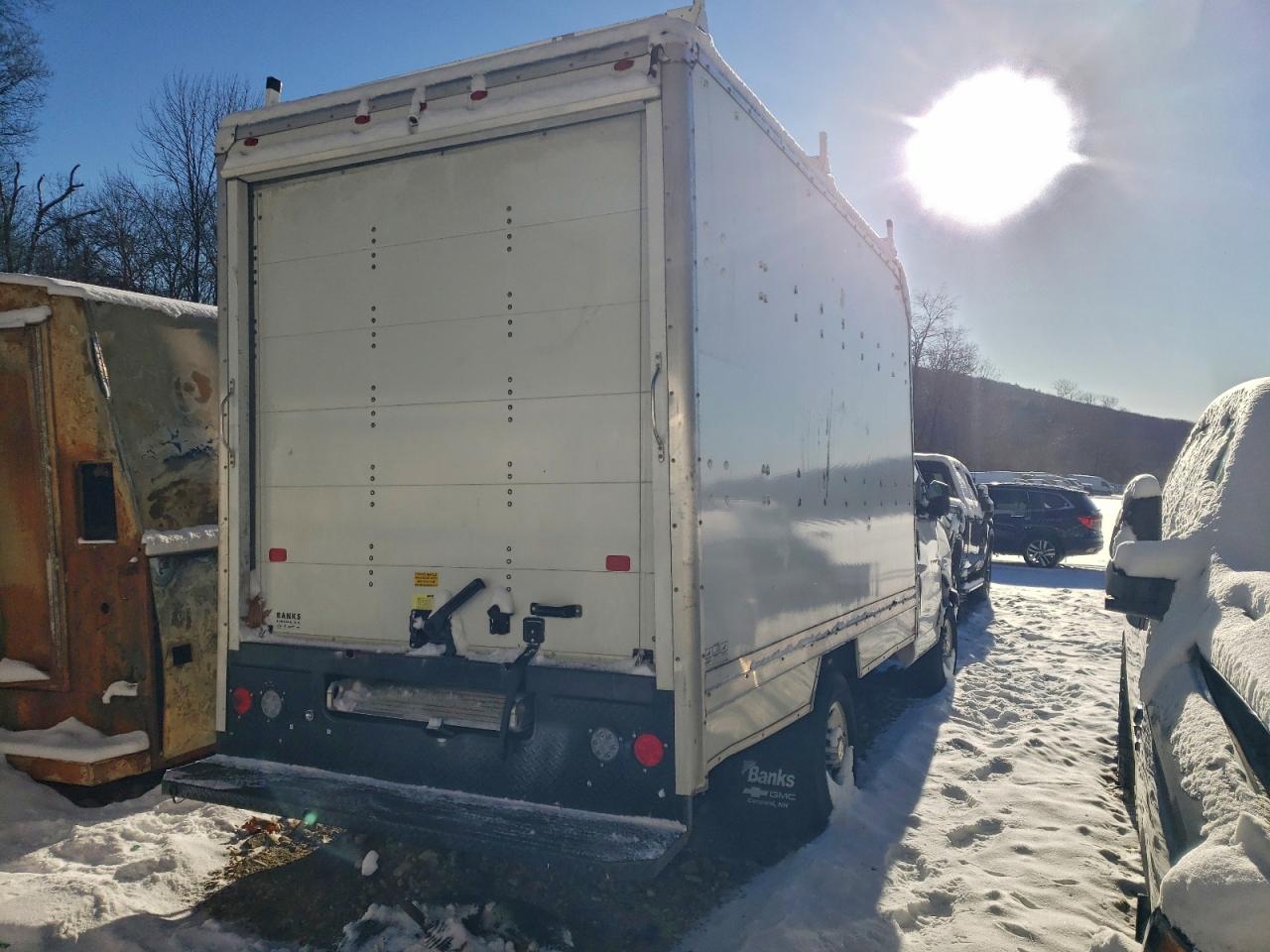 2023 CHEVROLET EXPRESS G3500 *** BOX TRUCK *** photo 5