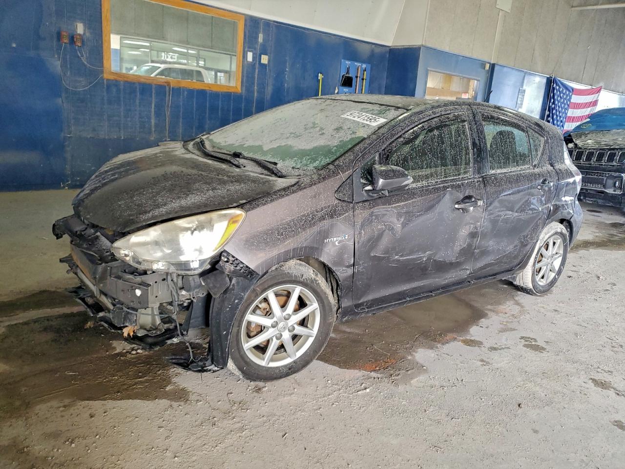 2013 TOYOTA PRIUS C