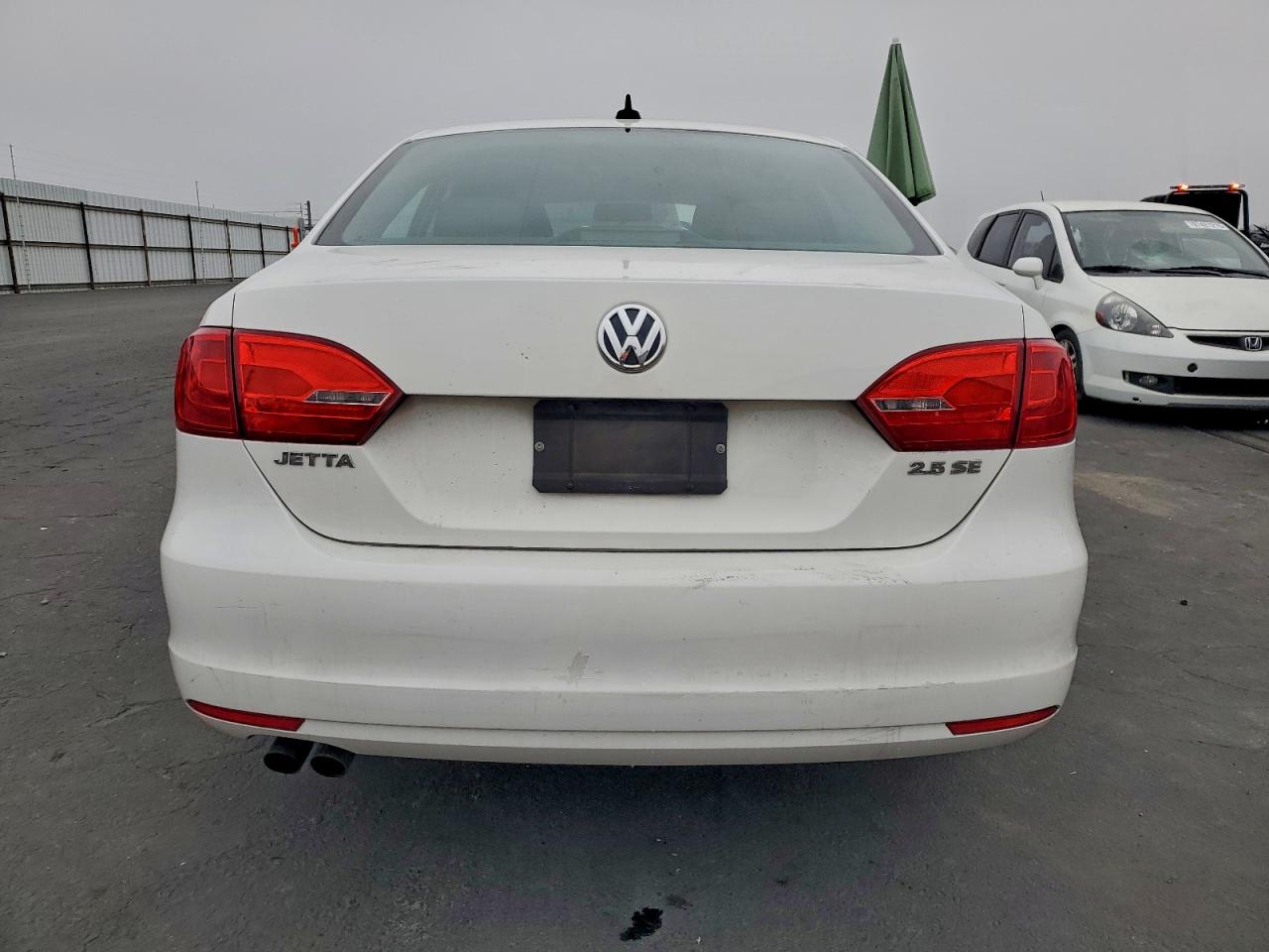 2011 VOLKSWAGEN JETTA SE photo 6