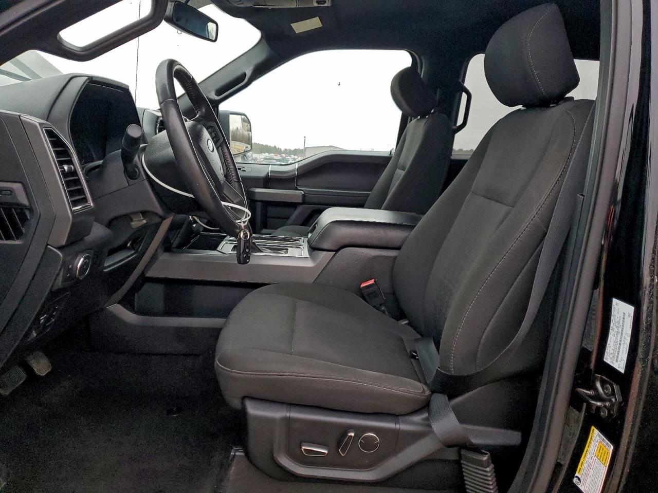 2018 FORD F150 SUPERCREW photo 19