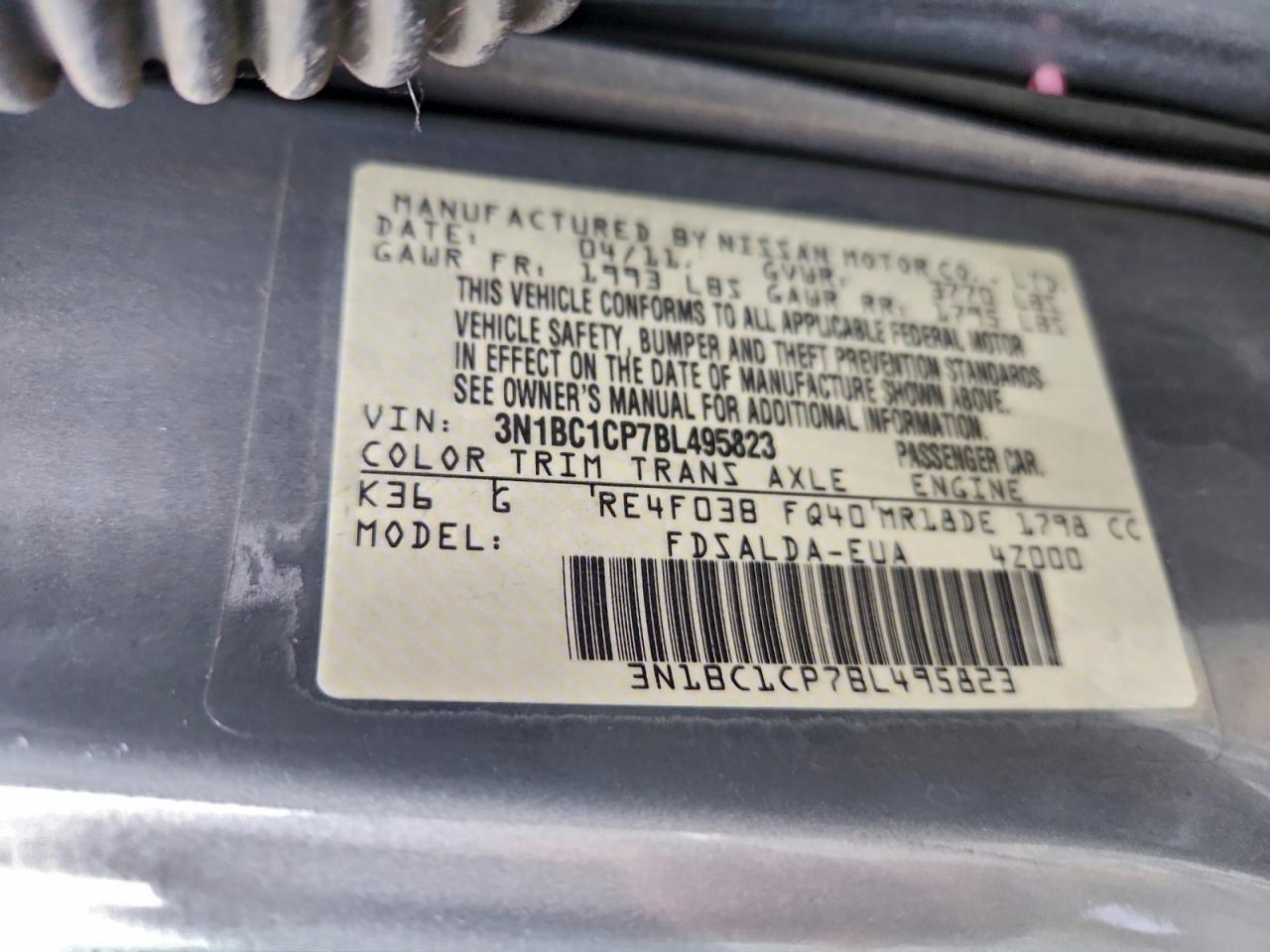 2011 NISSAN VERSA S photo 34