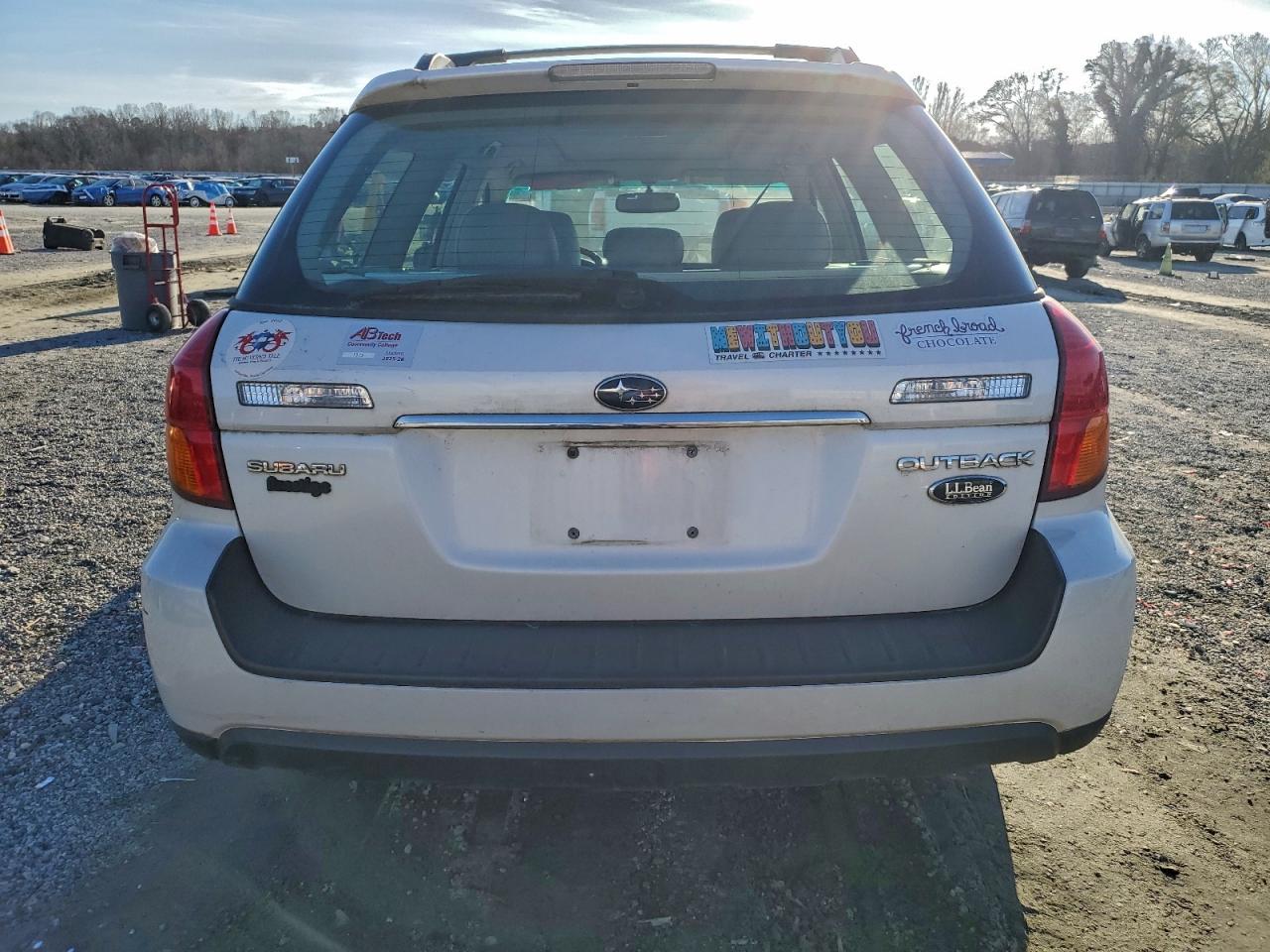 2006 SUBARU OUTBACK OUTBACK 3.0R LL BEAN photo 16