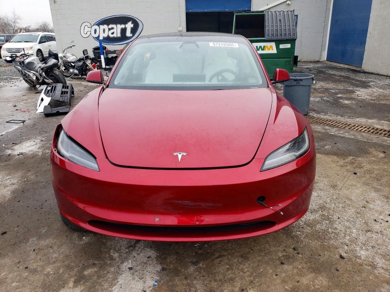 2024 TESLA MODEL 3 photo 17