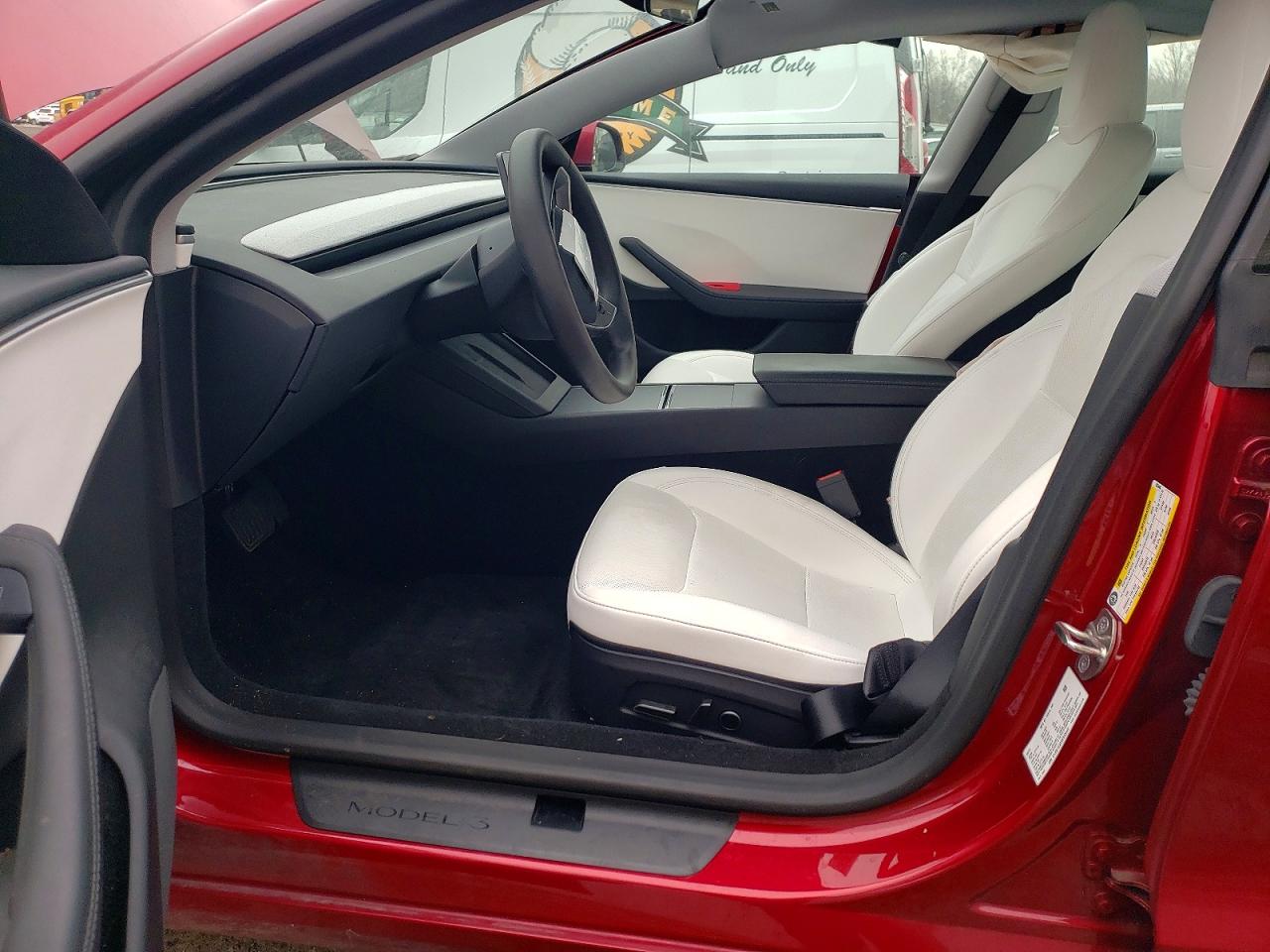 2024 TESLA MODEL 3 photo 25