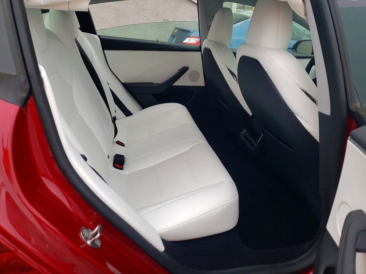 2024 TESLA MODEL 3 photo 37